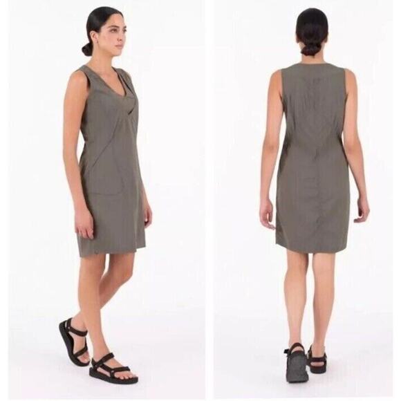 Indygena Activewear Dress Women's Medium V-Neck Upf 50+ Grey Sleeveles - Picture 2 of 11